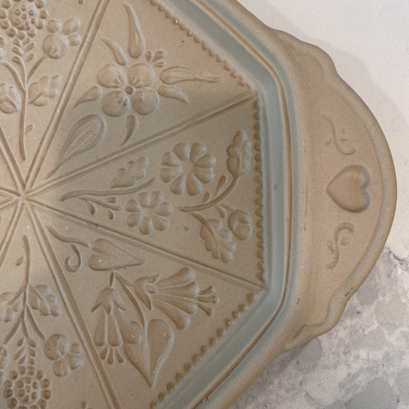 Like NEW - Vintage Shortbread Ceramic Pans - Beautiful! (Set A) - Picture 2 of 8